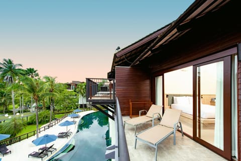 Balcony/Terrace, Swimming pool