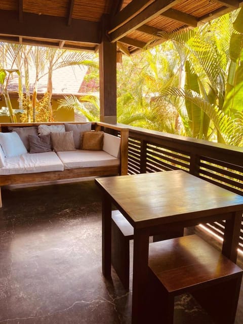 Balcony/Terrace, Garden view