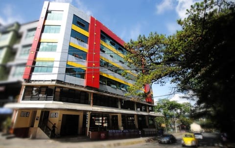Property building, Facade/entrance