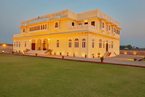 Property building, Garden, Garden view