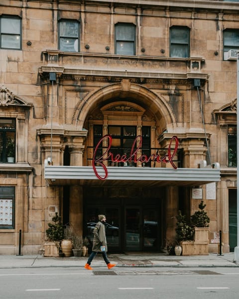Facade/entrance