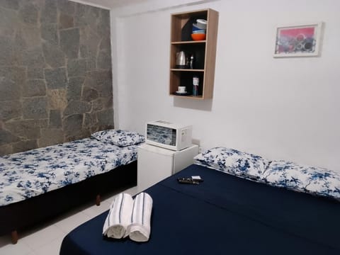 Linhare's acomodações com e sem cozinha Apartment in Armacao dos Buzios