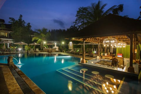 Night, Pool view, Swimming pool, Swimming pool