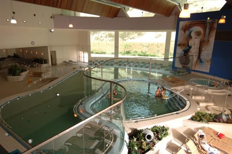 Hot Spring Bath, Hot Tub, Spa and wellness centre/facilities, Swimming pool