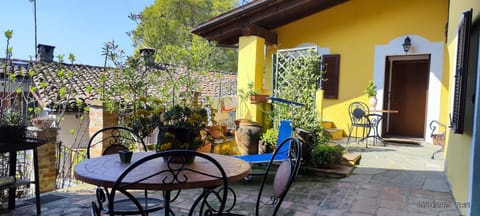 Inner courtyard view