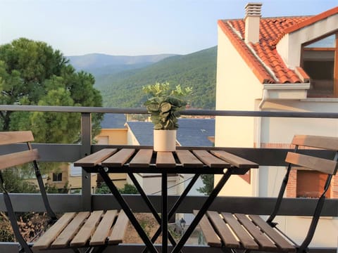 View (from property/room), Balcony/Terrace