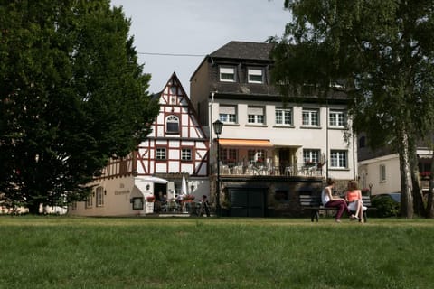 Alte Winzerschenke Bed and Breakfast in Cochem-Zell