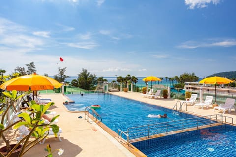 Swimming pool, Swimming pool