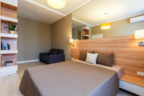 Bed, Photo of the whole room