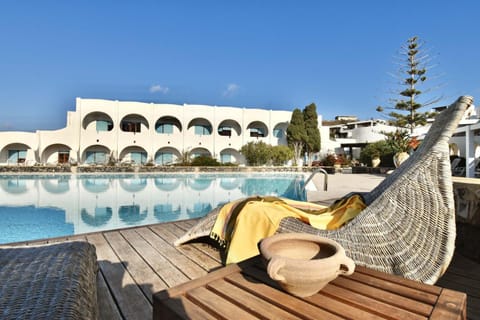 Property building, Pool view, Swimming pool