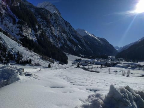 Natural landscape, Winter, View (from property/room), Mountain view