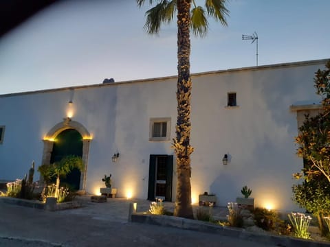 Property building, Facade/entrance, Sunset