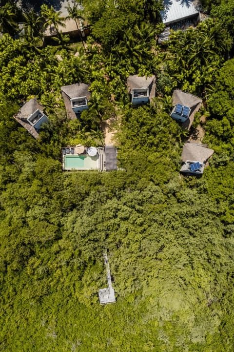 Property building, Bird's eye view, Swimming pool