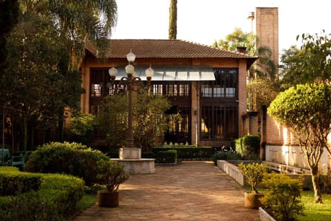 Property building, Garden