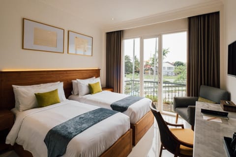 Bed, Balcony/Terrace, Bedroom