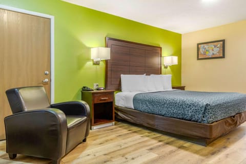 Photo of the whole room, On site