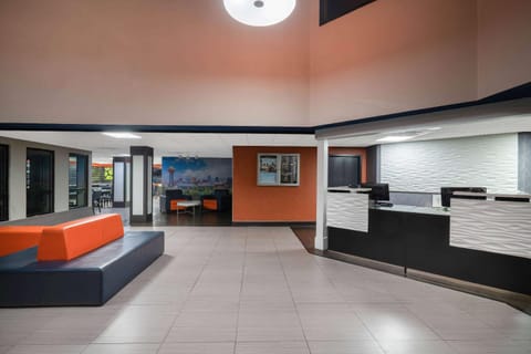 Lobby or reception, On site