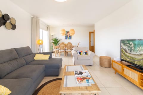 Communal lounge/ TV room, TV and multimedia