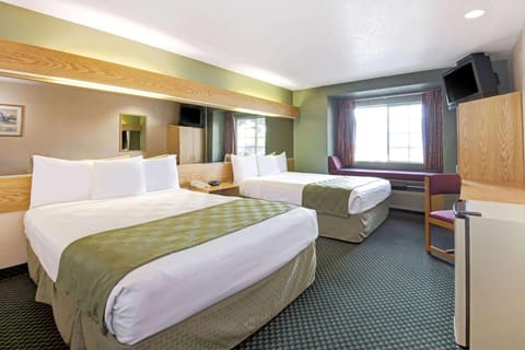 Photo of the whole room, On site