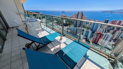Day, Balcony/Terrace, City view, Sea view, sunbed