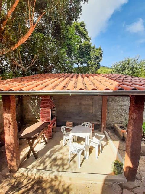 Chalé da Léia House in Conceição do Ibitipoca