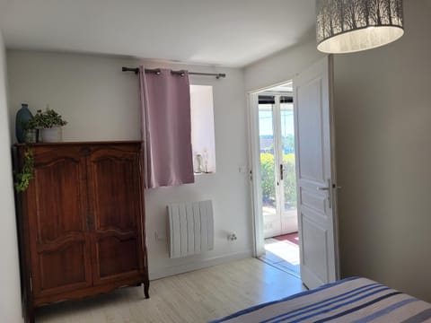 La Grange, gîte classé, 300m du canal & vélo-route, 2km du centre de Dole Apartment in Dole