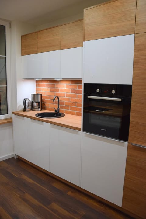 Coffee/tea facilities, Kitchen or kitchenette