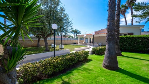 Property building, Garden, Garden view
