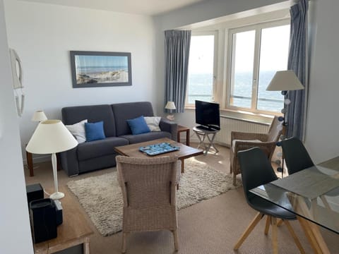 Aiguemarine - Vue Mer & Fort - Confort & Evasion Apartment in Ambleteuse