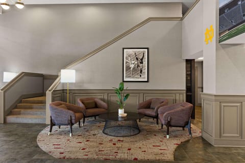 Lobby or reception, Seating area