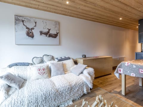 Appartement cosy, pied de piste, cheminée, animaux admis - FR-1-304-153 Apartment in La Clusaz