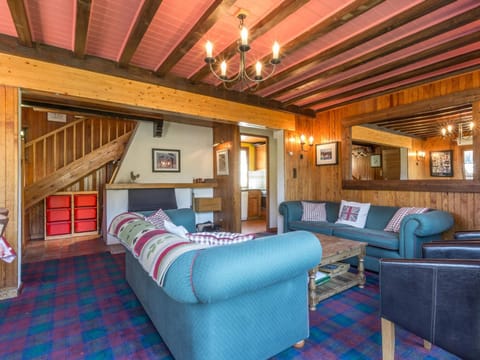 Chalet proche pistes, cheminée, animaux acceptés, garage, WIFI - FR-1-304-108 Chalet in La Clusaz