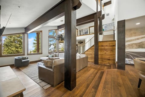 7700 Sterling Drive House in Deer Valley