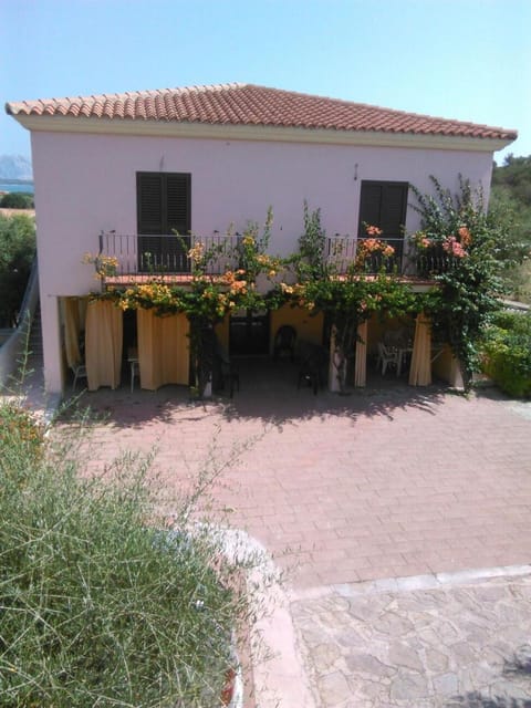 Property building, View (from property/room)