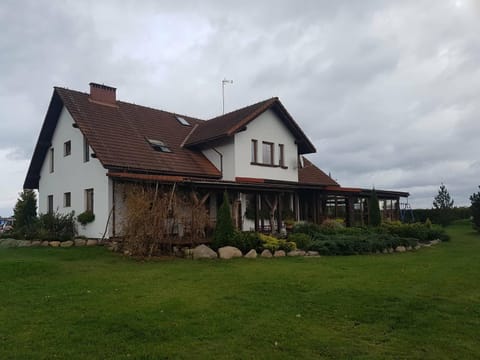 Property building, Area and facilities