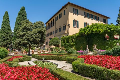 Garden, Garden view