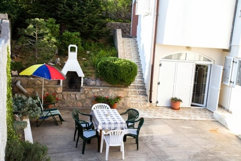 BBQ facilities, Balcony/Terrace, Seating area