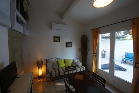 Le Mas des Trémaïé House in Saintes-Maries-de-la-Mer