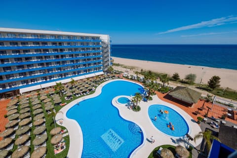 Property building, Beach, Pool view, Sea view