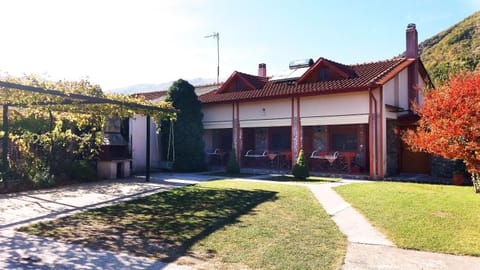 To Konaki Bed and Breakfast in Decentralized Administration of Macedonia and Thrace