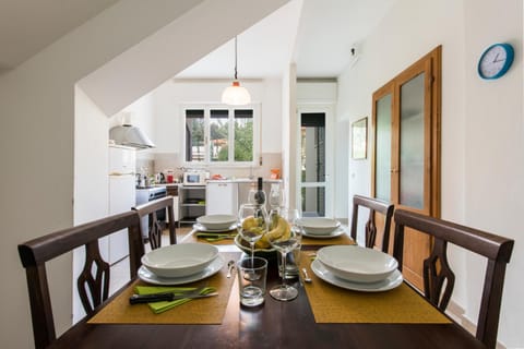 Sotto la Torre Apartment in Pisa