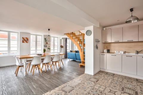 Appart' Grand'Place Apartment in Lille