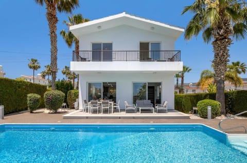 Property building, Patio, Pool view, Swimming pool