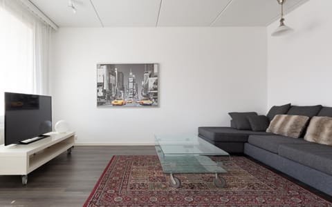 Living room, Photo of the whole room