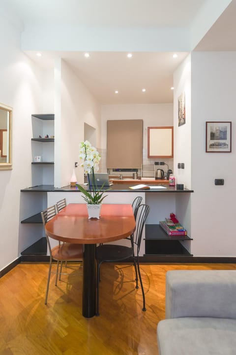 Business facilities, Dining area, Meeting/conference room