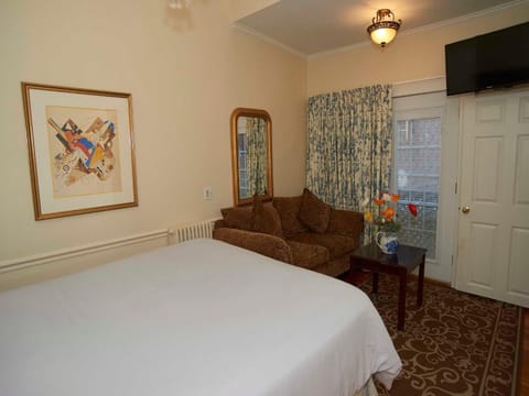 Bellevue House Bed and Breakfast in Newport