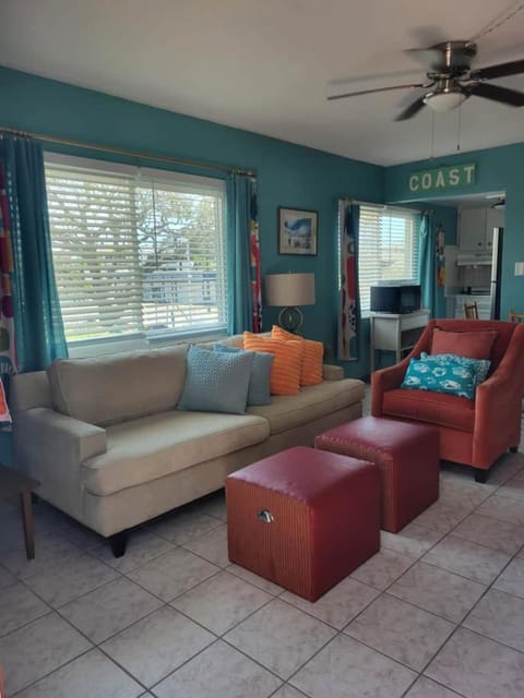 BeachTrail Lodging Apartment in Indian Rocks Beach
