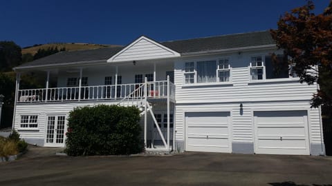 Facade/entrance, Summer, On site