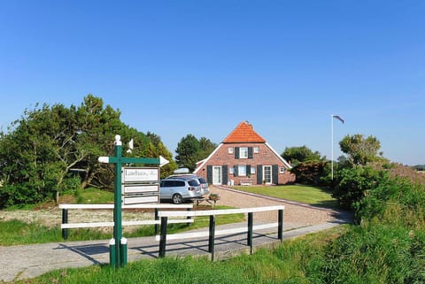 Landhaus Meer Apartment in Neuharlingersiel