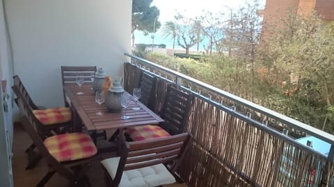 Balcony/Terrace, Dining area